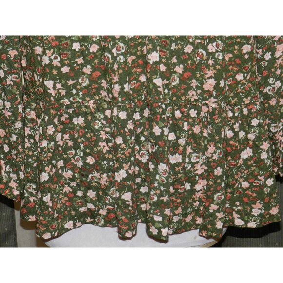 Time and Tru XL 16 / 18 stretch blend sage tiny floral pull over plus size women - Picture 6 of 7